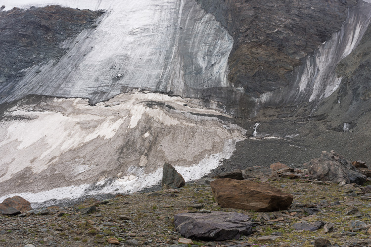 Glacier at Archa Tor Pass